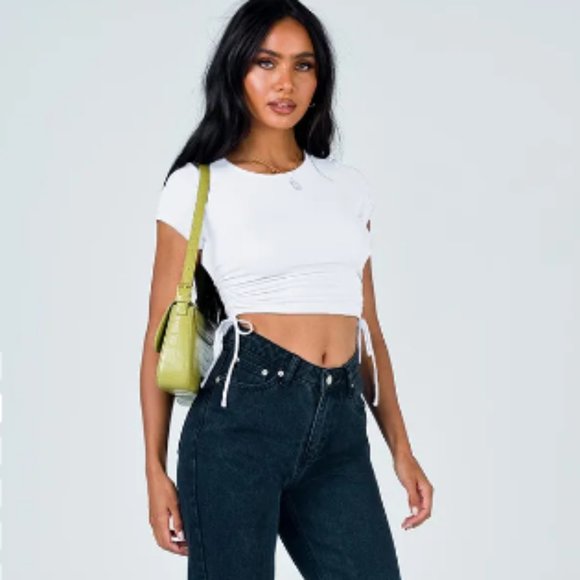 Tops - Women's Solid Color Ruched Side Crop T-shirt